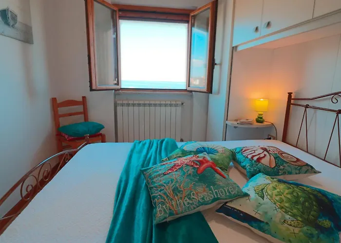 Aisha Vacation * Otranto